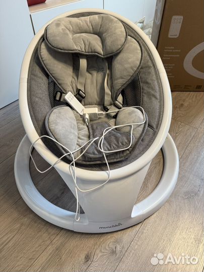 Шезлонг для новорожденных Munchkin