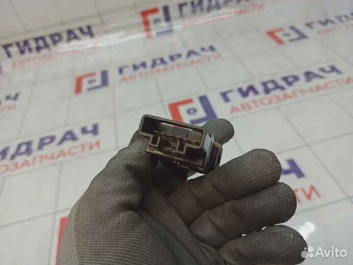 Кнопка многофункциональная Toyota Land Cruiser (J100) 87290-60050