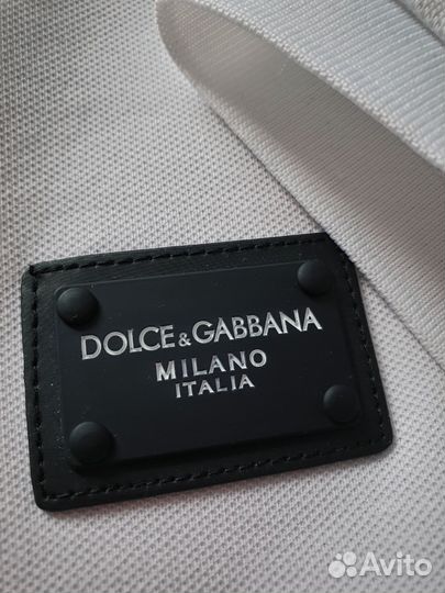 Футболка Dolce Gabbana: добавь стиля в повседневность