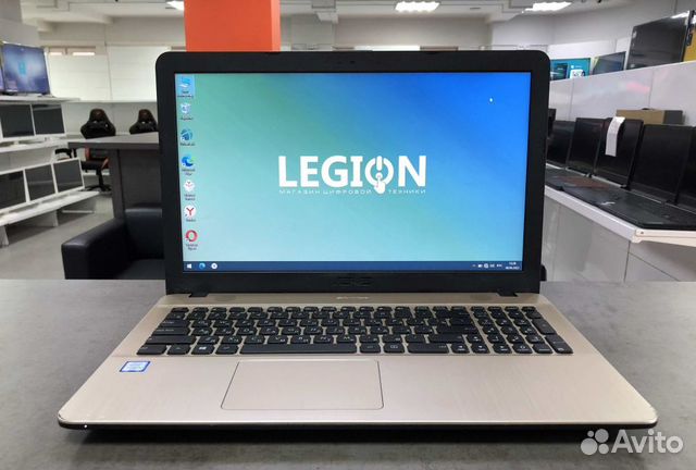 Игровой Ноутбук Asus/i3 6006U/4GB/GT920M/HDD