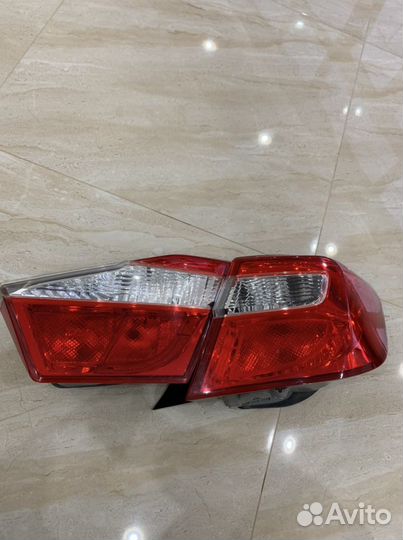 Задние стопы камри 50