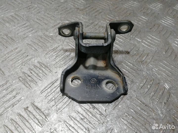 Петля двери передней левой верхняя Subaru Tribeca