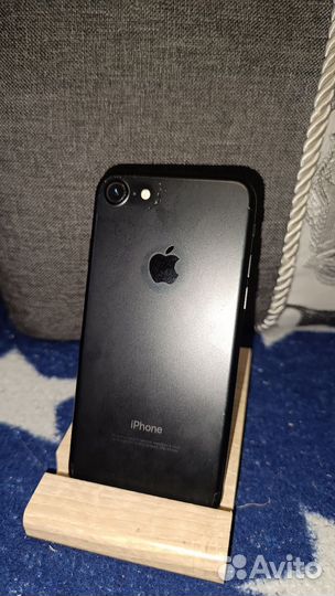 iPhone 7, 32 ГБ