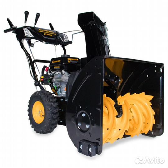 Бензиновый снегоуборщик Champion ST662E
