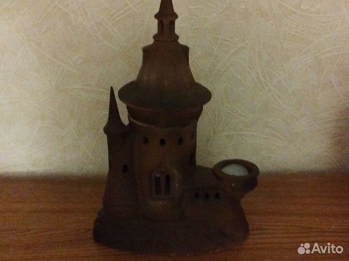 Подсвечники, канделябры