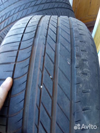 Goodyear Eagle F1 Asymmetric SUV 4x4 255/50 R19 107S
