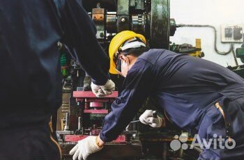 Слесарь ремонтник на производство