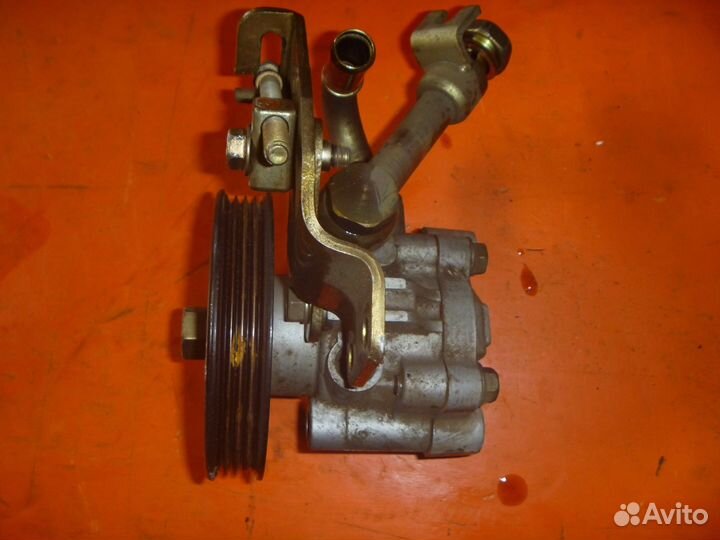 Насос гидроусилителя ниссан VQ20DE VQ23DE