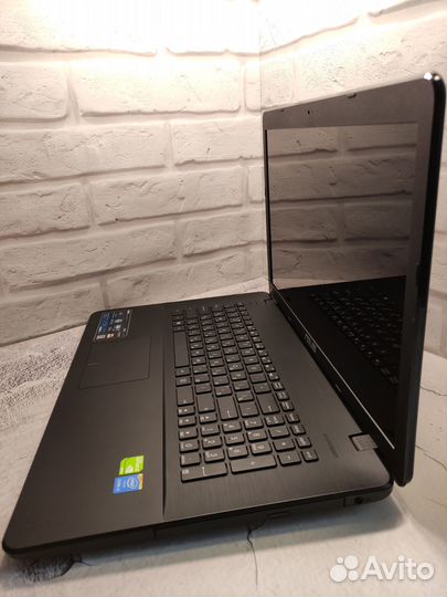 Игровой ноутбук 17.3