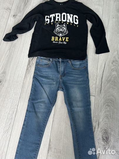 Джинсы и лонслив