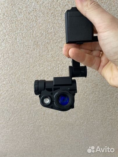 Прибор ночного видения NVG 10 пнв на военный шлем