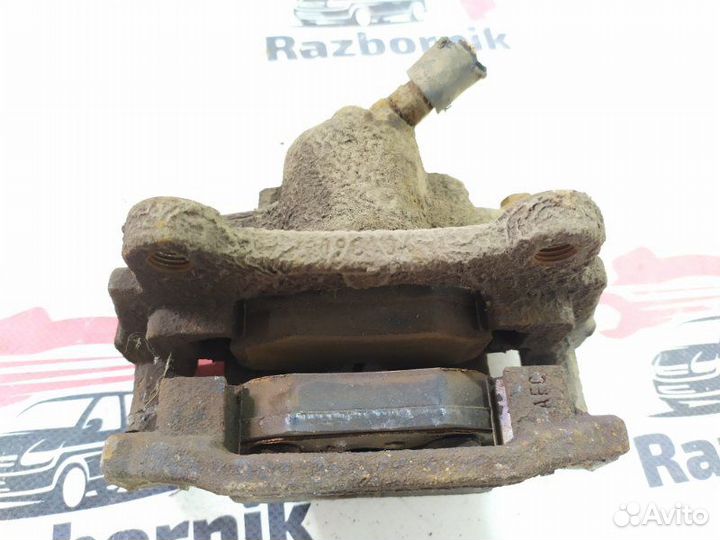 Суппорт тормозной задний левый Mercedes Vito W639