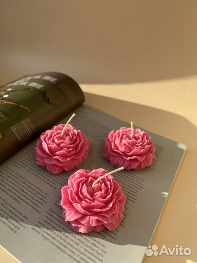 Свеча ручной работы «пион»