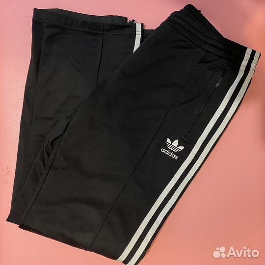 Спортивные штаны adidas