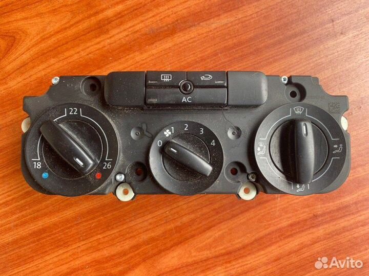 Блок управления климат-контролем Vw Touran BSX