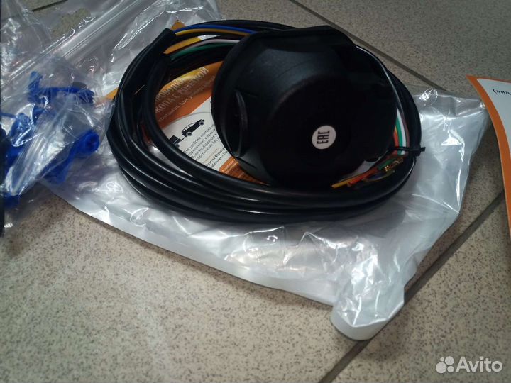 Проводка фаркопа с розеткой 7 контактов 1,5м униве