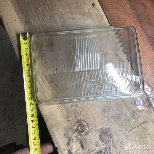 Стекло (линза) на Ока