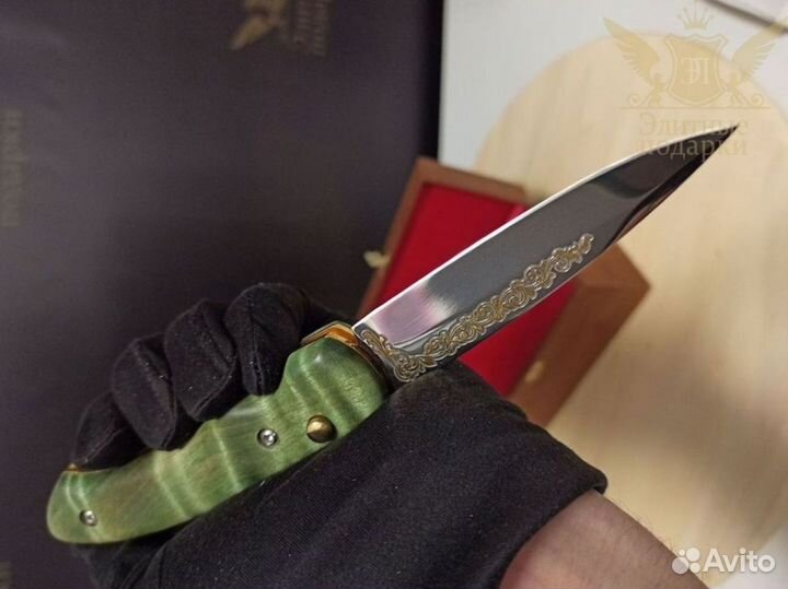 Сувенирный нож складной ручной работы зелёный