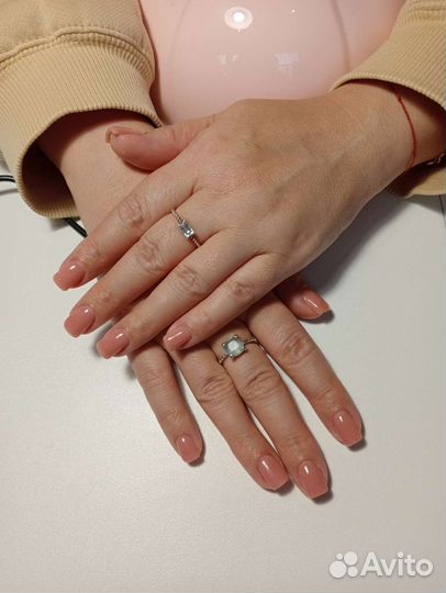 Маникюр и наращивание ногтей