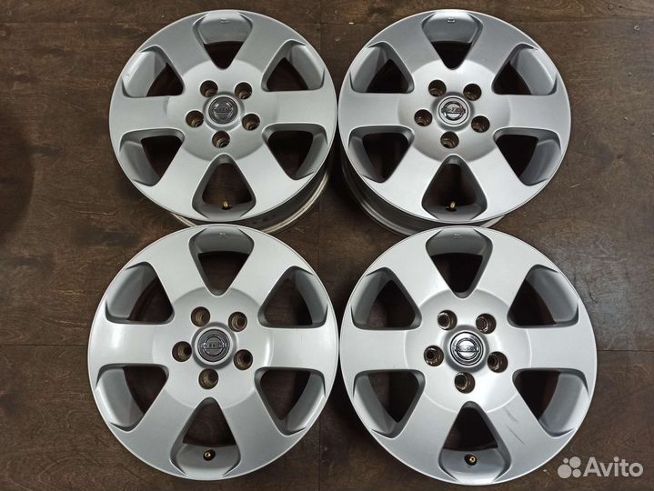 Диски 16 5х114,3 ET45 оригинал Ниссан из Японии