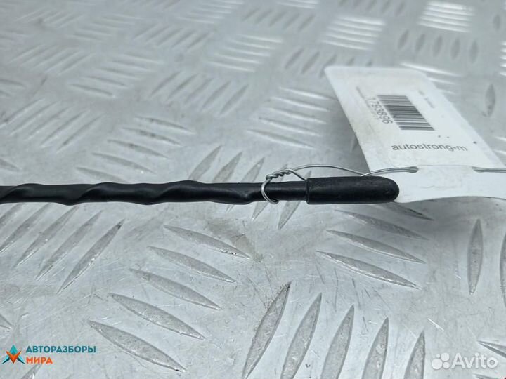 Антенна Volkswagen Passat B5 рест. 2005