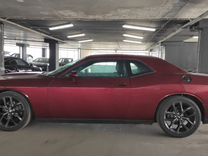 Dodge Challenger 3.6 AT, 2018, 39 700 км, с пробегом, цена 3 500 000 руб.