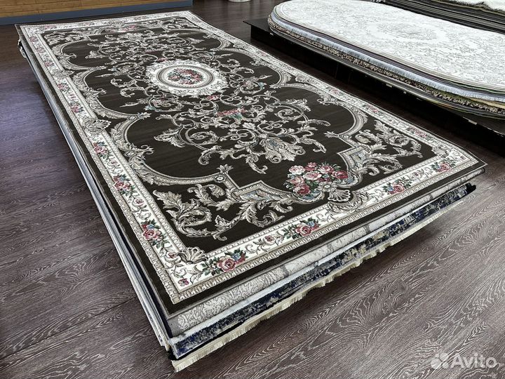 Ковер новый 2*4 классический