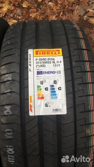 Pirelli P Zero PZ4 315/35 R22