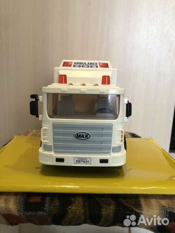 Машина скорой помощи Max
