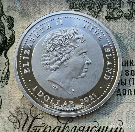 Серебро Ниуэ 2011 года Год Дракона