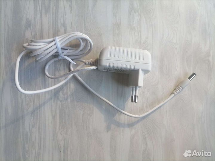 Gleartone. Аппарат для ухода за кожей