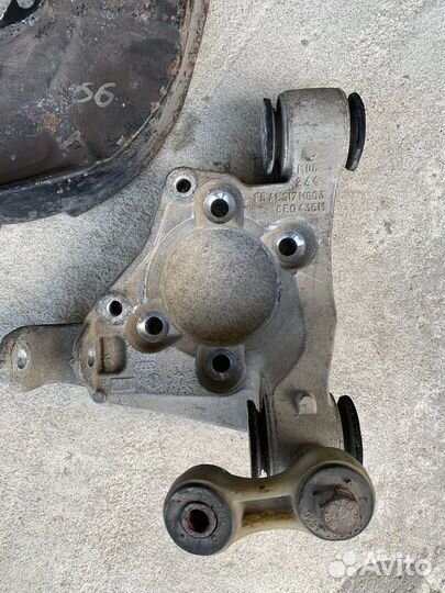 Кулак поворотный задний левый Audi S6 C5