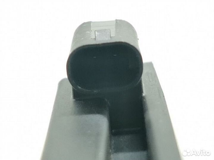 Антенна Land Rover Discovery 4 2.7 2012