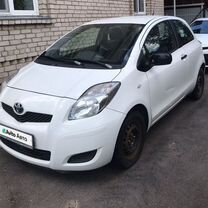 Toyota Yaris 1.0 MT, 2009, 198 000 км, с пробегом, цена 450 000 руб.