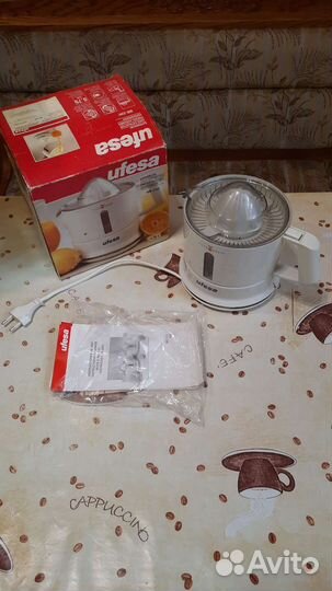 Соковыжималка для цитрусовых фруктов