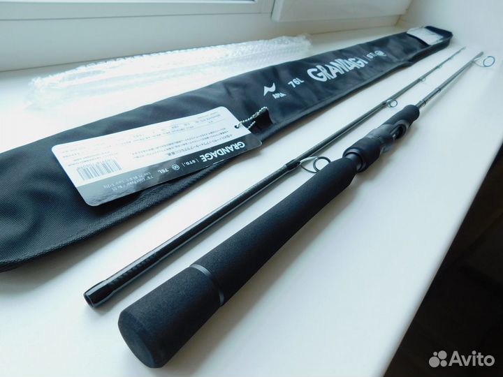 Apia Grandage STD. 76L