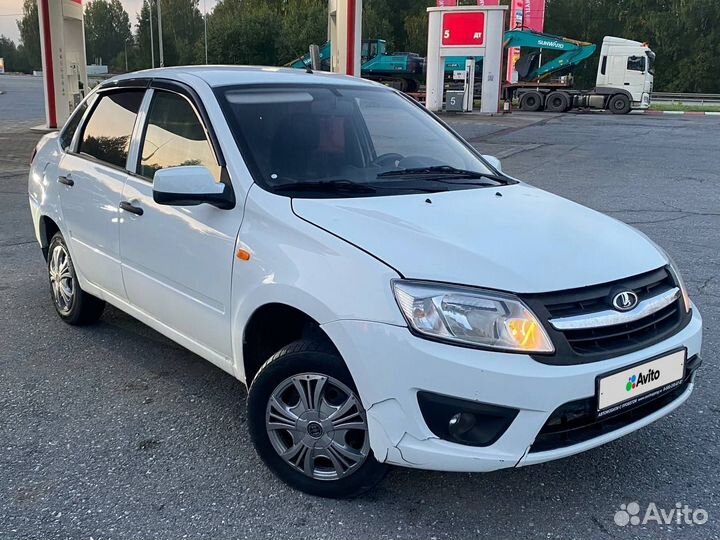 LADA Granta 1.6 МТ, 2015, 160 000 км