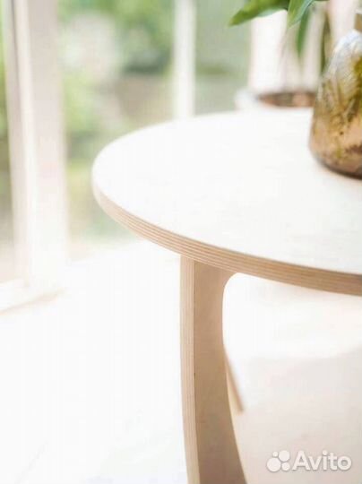 Деревянный стол уличный