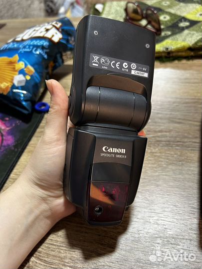 Вспышка камеры canon speelite 580EX ii