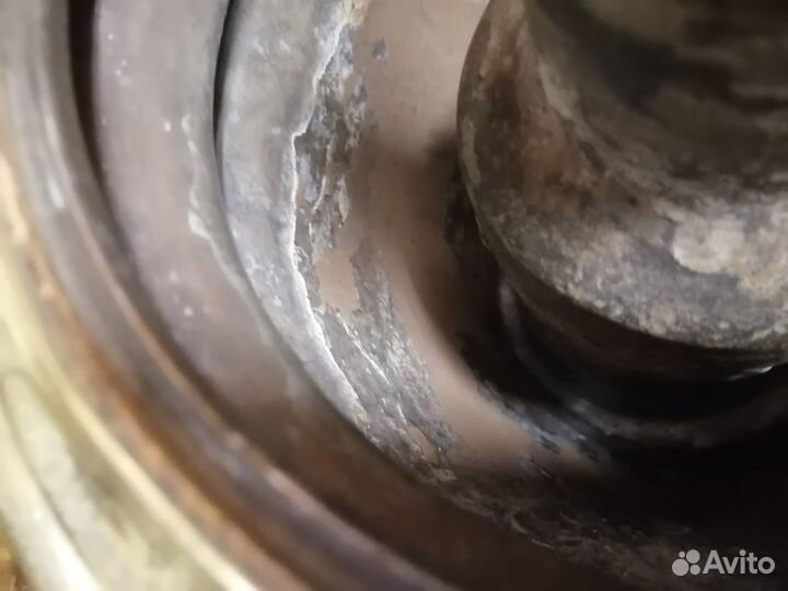 Самовар с медалями