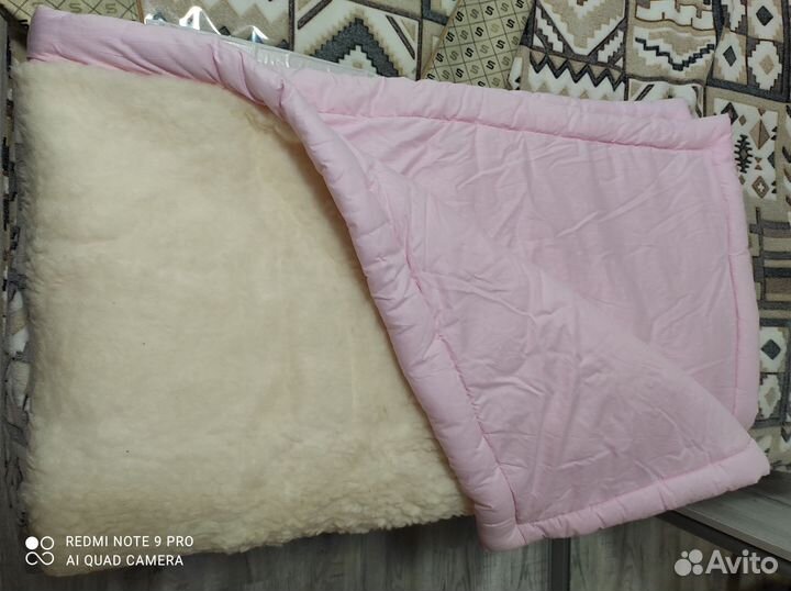 Одеяло шерстяное новое