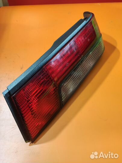 Фонарь задний правый Peugeot 405 87-96