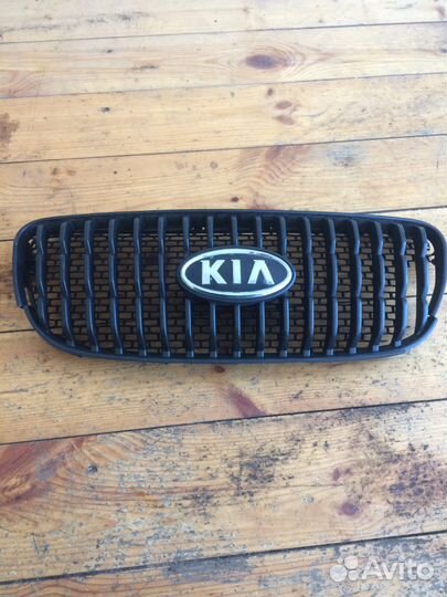 Решетка радиатора Kia Picanto 2007