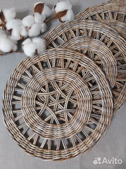 Сервировочные салфетки, плейсматы