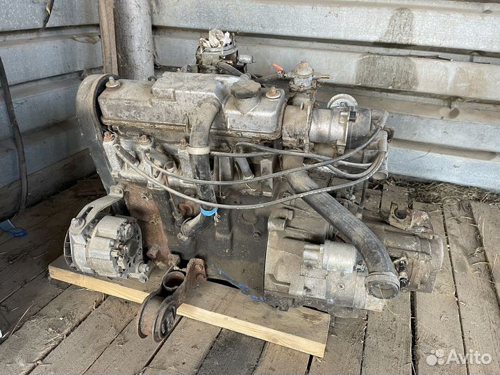 Двигатель 2108