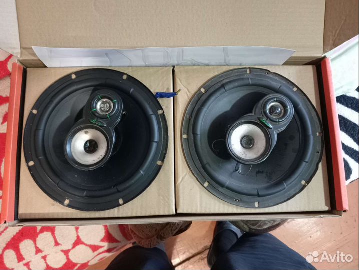 Акустические колонки