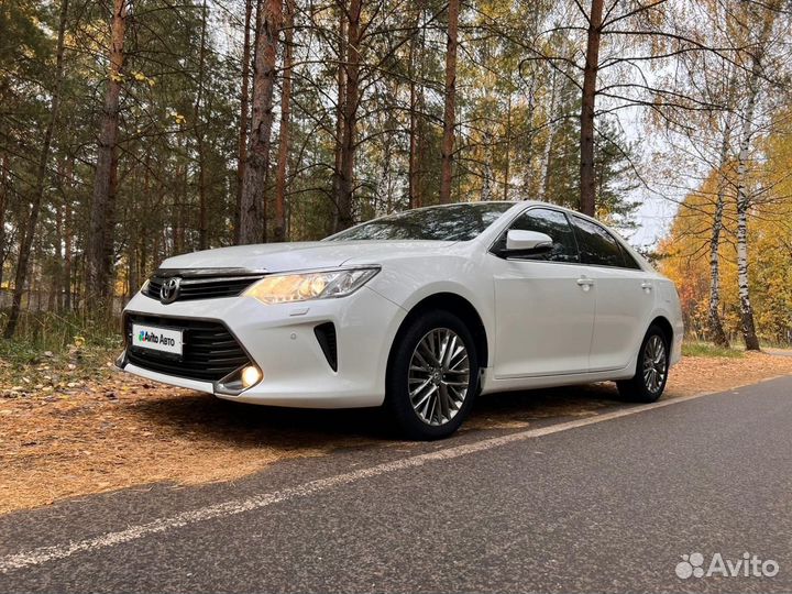 Toyota Camry 2.5 AT, 2015, 187 000 км