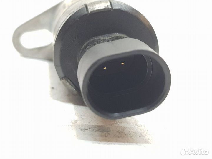 Клапан изменения фаз грм Opel Vectra C Z18XER 2008