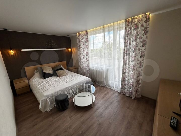 2-к. квартира, 50 м², 8/9 эт.