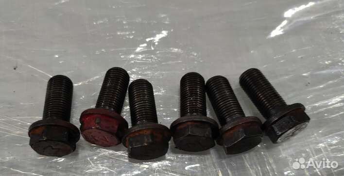 Болты маховика Nissan primera Almera ga16de